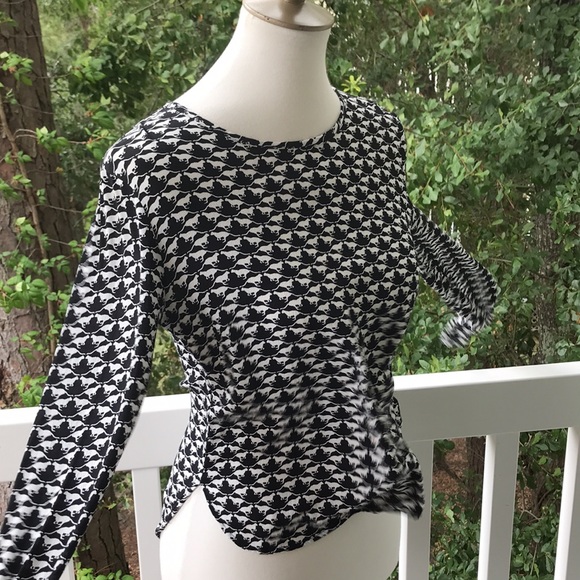 H&M Cheetah Blouse Black Long Sleeve - Size 2 - Picture 1 of 11